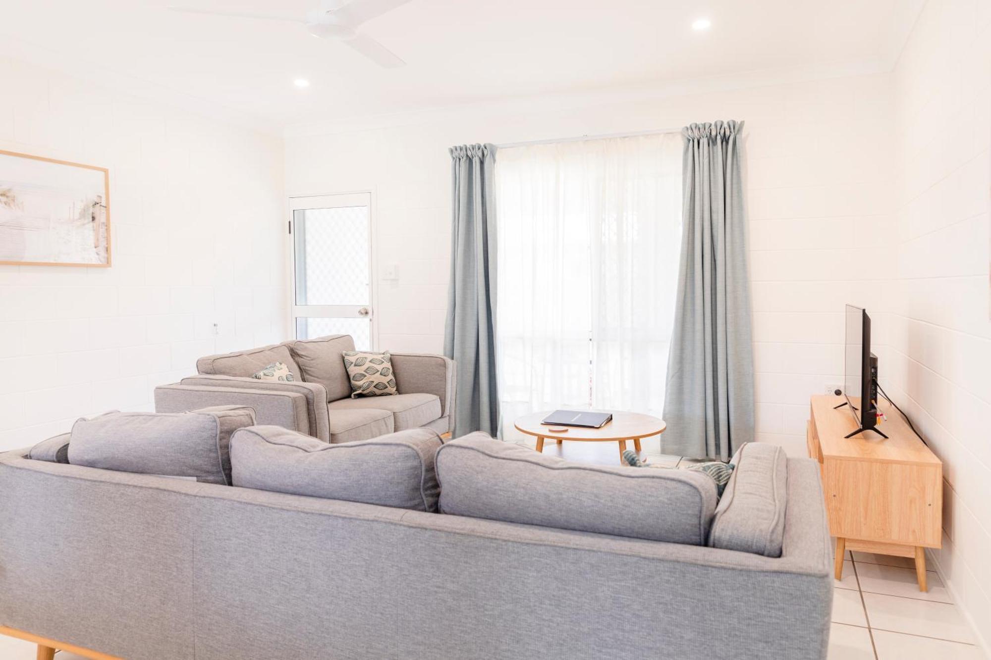 בואוון Palm View Holiday Apartments מראה חיצוני תמונה