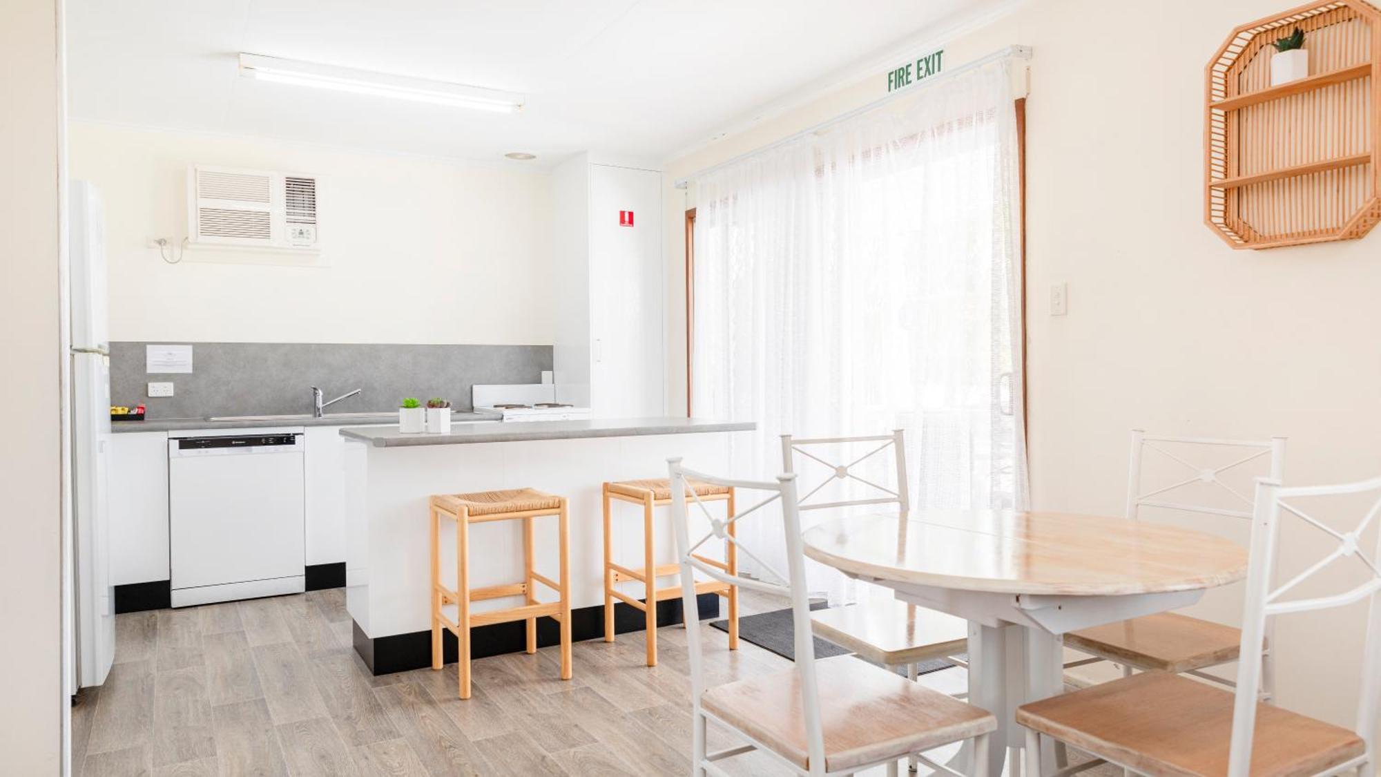 בואוון Palm View Holiday Apartments מראה חיצוני תמונה