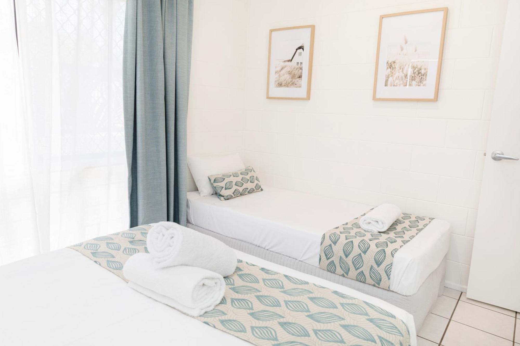 בואוון Palm View Holiday Apartments חדר תמונה