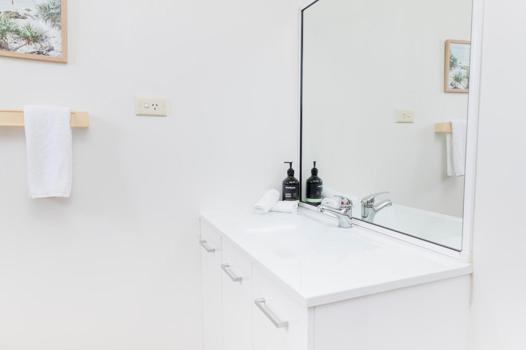 בואוון Palm View Holiday Apartments מראה חיצוני תמונה