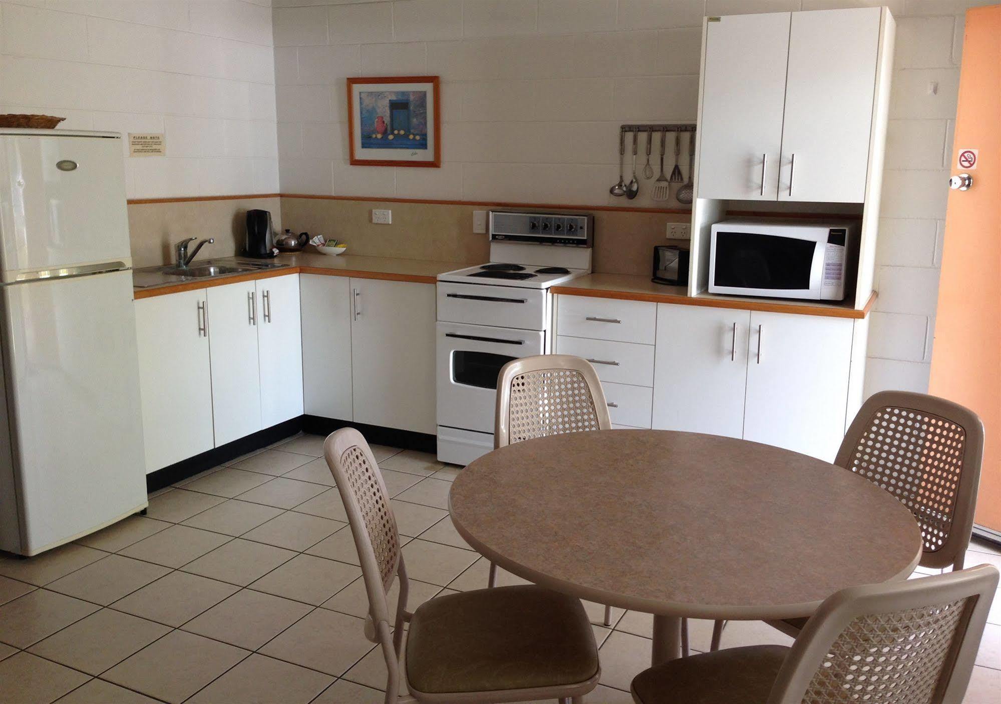 בואוון Palm View Holiday Apartments מראה חיצוני תמונה